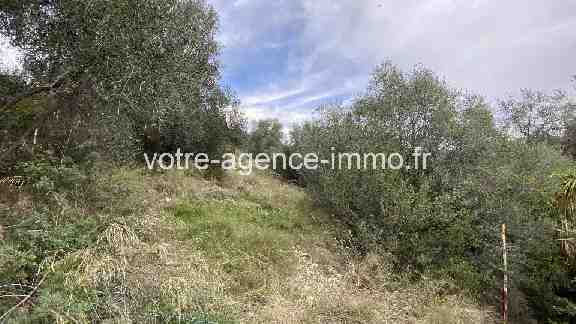 ST ANDRE DE LA ROCHE TERRAIN CONSTRUCTIBLE